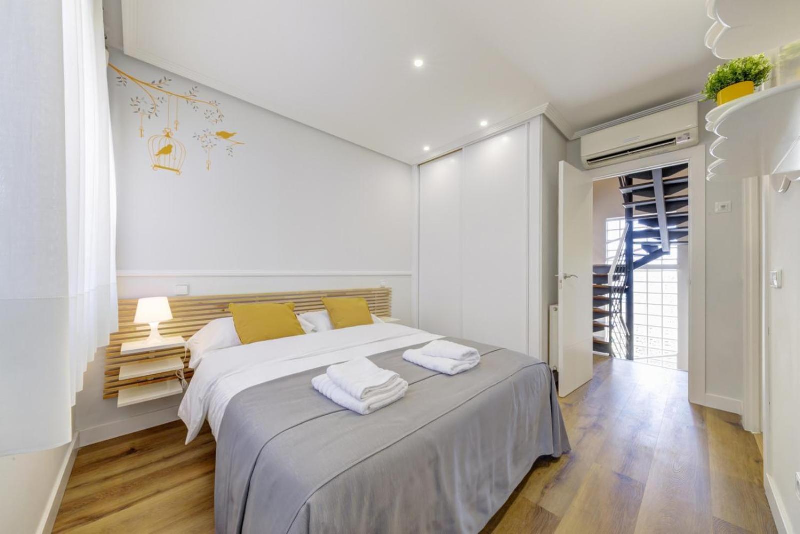 El Palomar Appartement Madrid Buitenkant foto