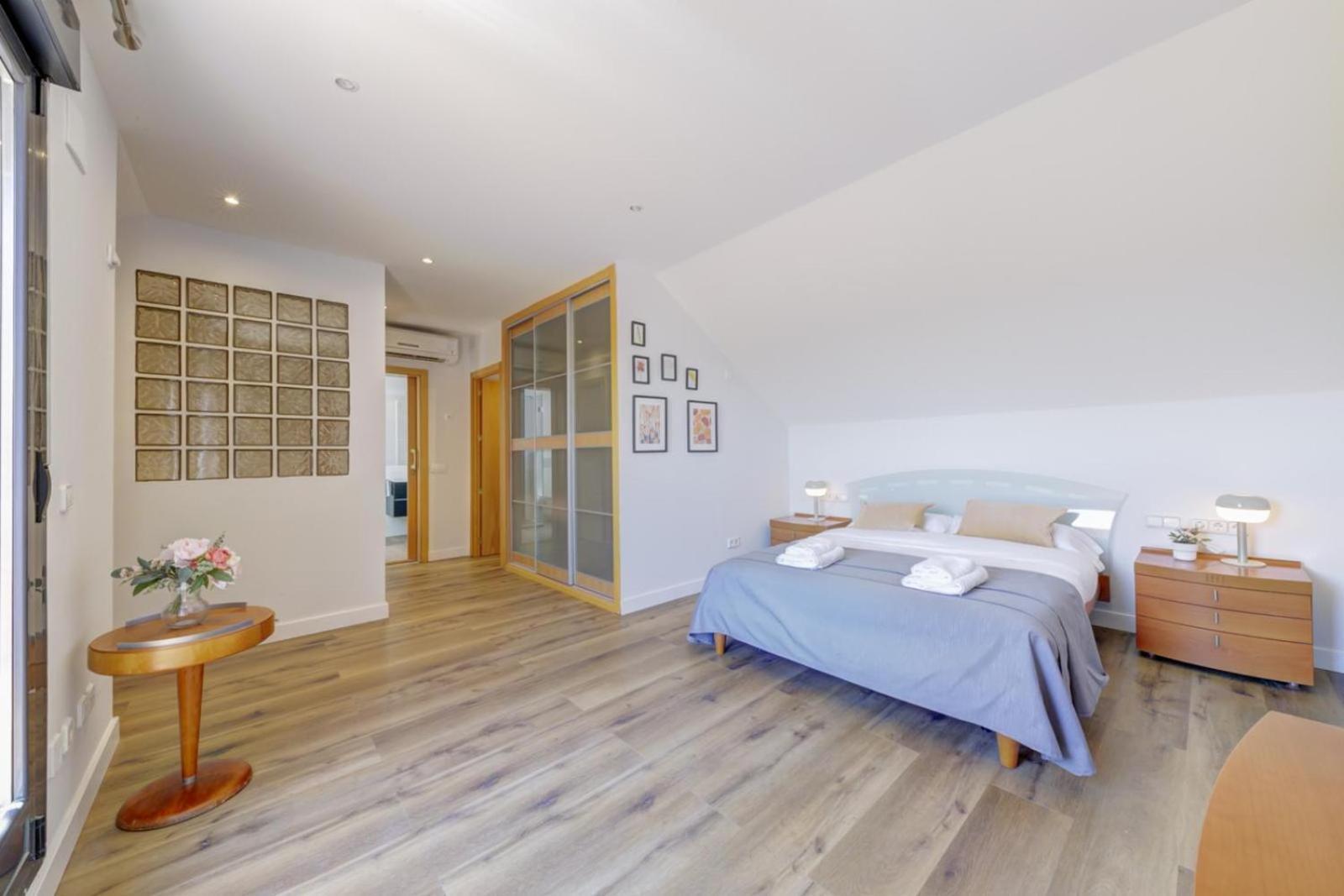 El Palomar Appartement Madrid Buitenkant foto