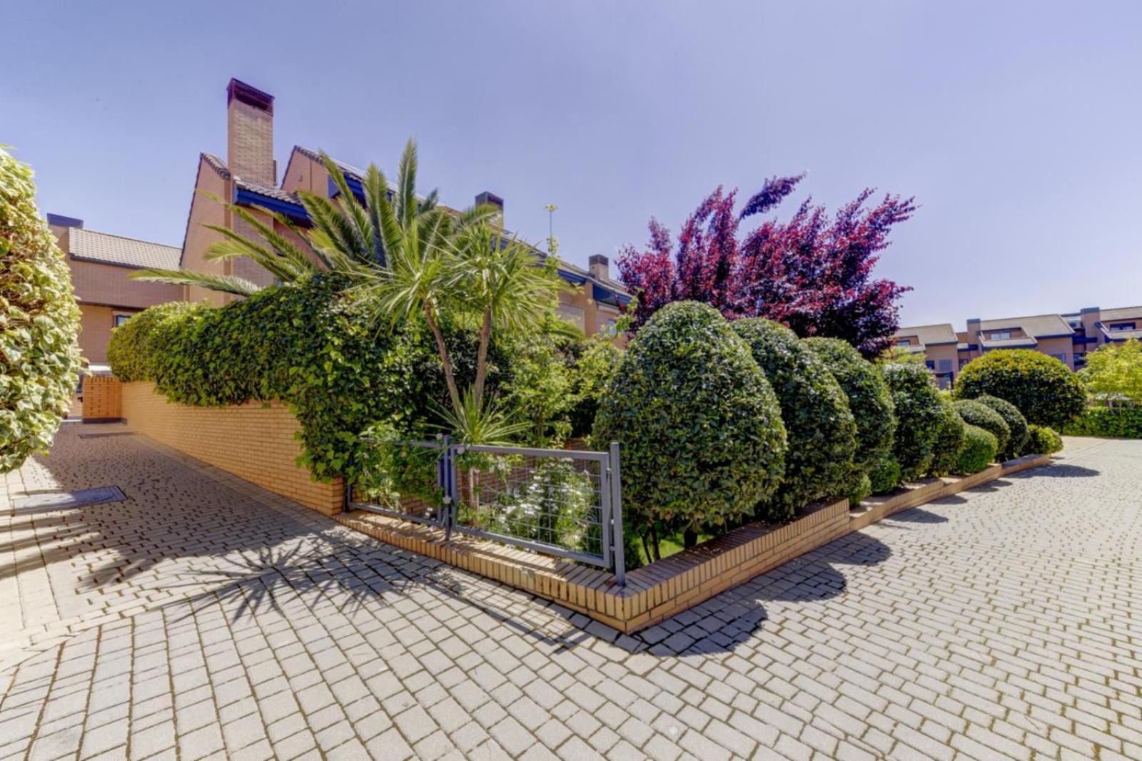 El Palomar Appartement Madrid Buitenkant foto